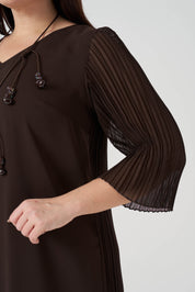 Arkası Şifon Piliseli Krep Elbise - Kahve