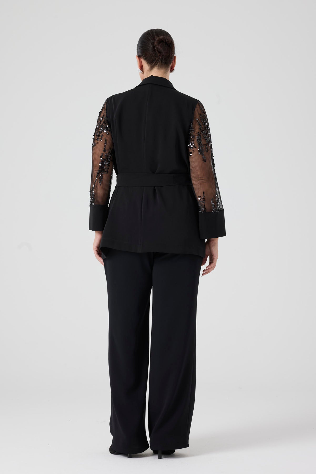 Kol Detaylı Üçlü Takım Siyah