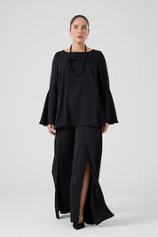 Volanlı Bluz - İşlemeli Yırtmaçlı Pantolon İkili Takım Siyah