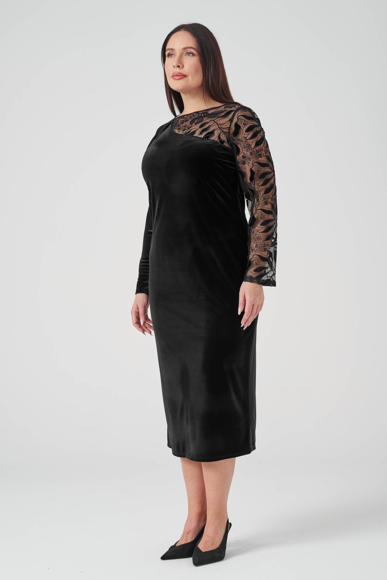 Kolu Dantelli Kadife Fit Elbise Siyah