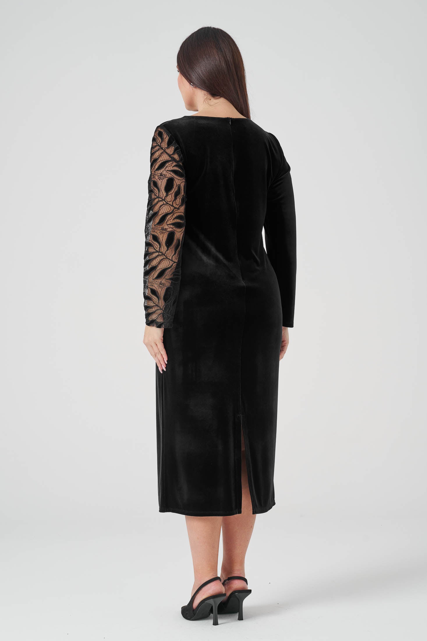 Kolu Dantelli Kadife Fit Elbise Siyah
