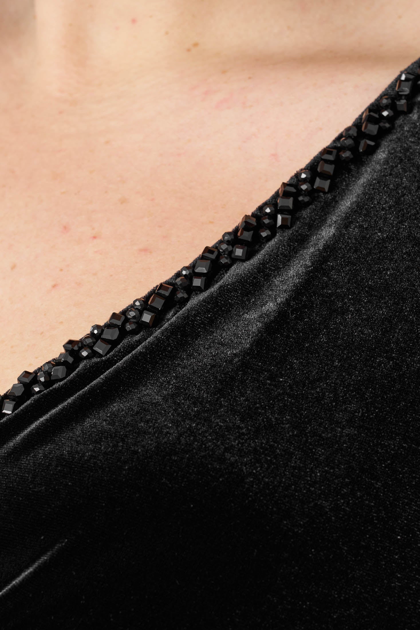 Kruvaze Kemerli Kadife Elbise Siyah