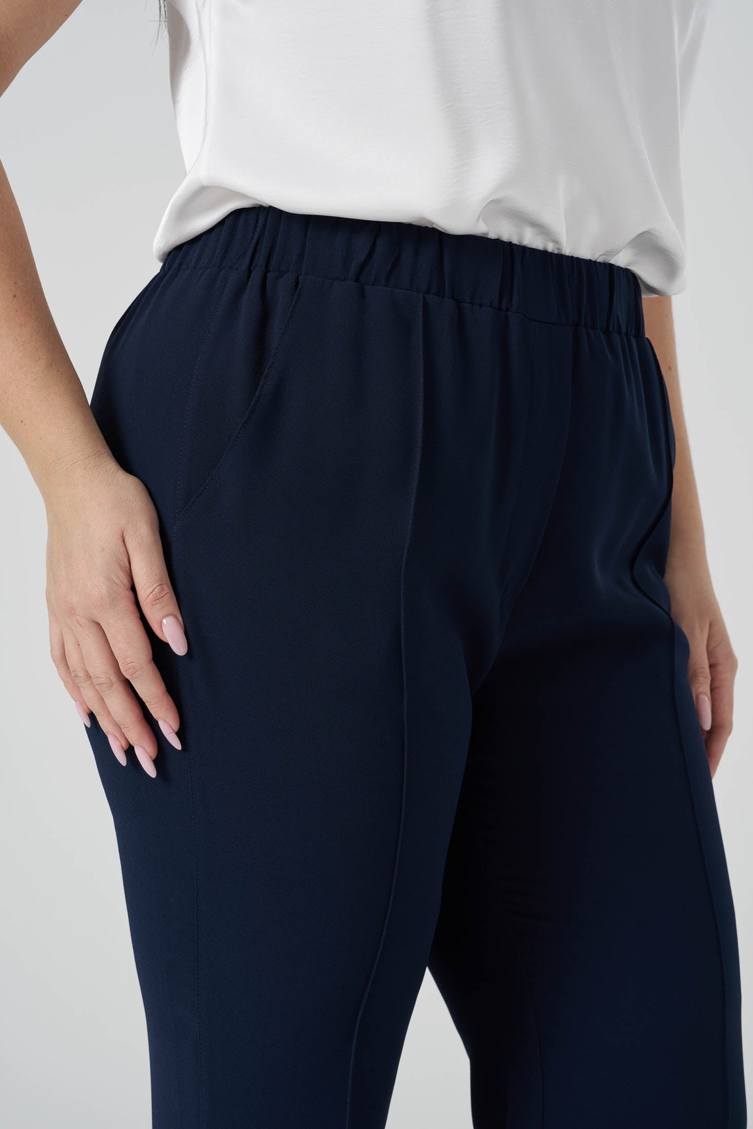 Beli Lastikli Çımalı Pantolon Lacivert