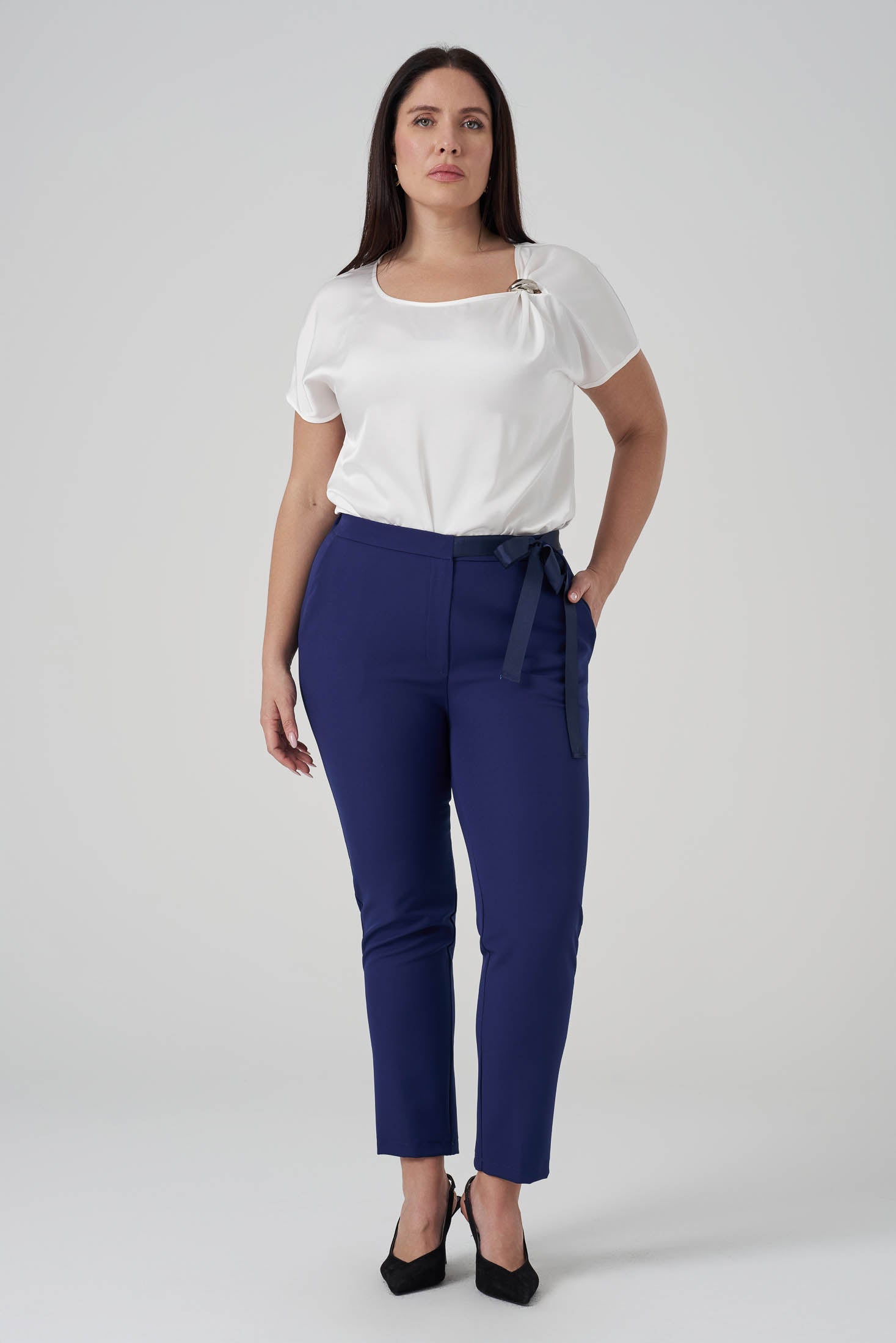 Bağlama Detaylı Fit Kumaş Pantolon Lacivert