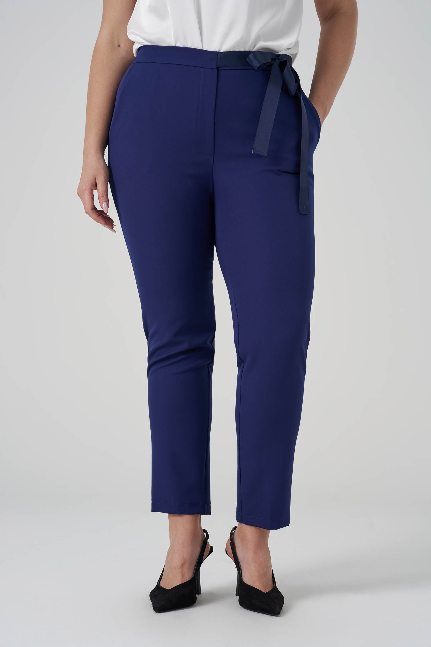 Bağlama Detaylı Fit Kumaş Pantolon Lacivert