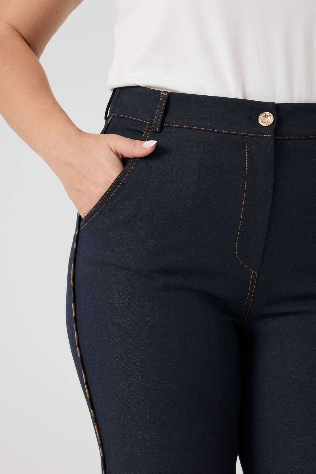 Biyeli Likralı Kot Pantolon Lacivert