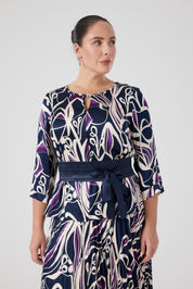 Eteği Piliseli Floş Viskon Takım Lacivert