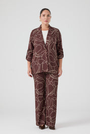 Desenli Pantolonlu Üçlü Takım Kahve