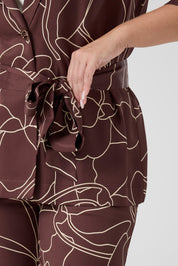 Desenli Pantolonlu Üçlü Takım Kahve