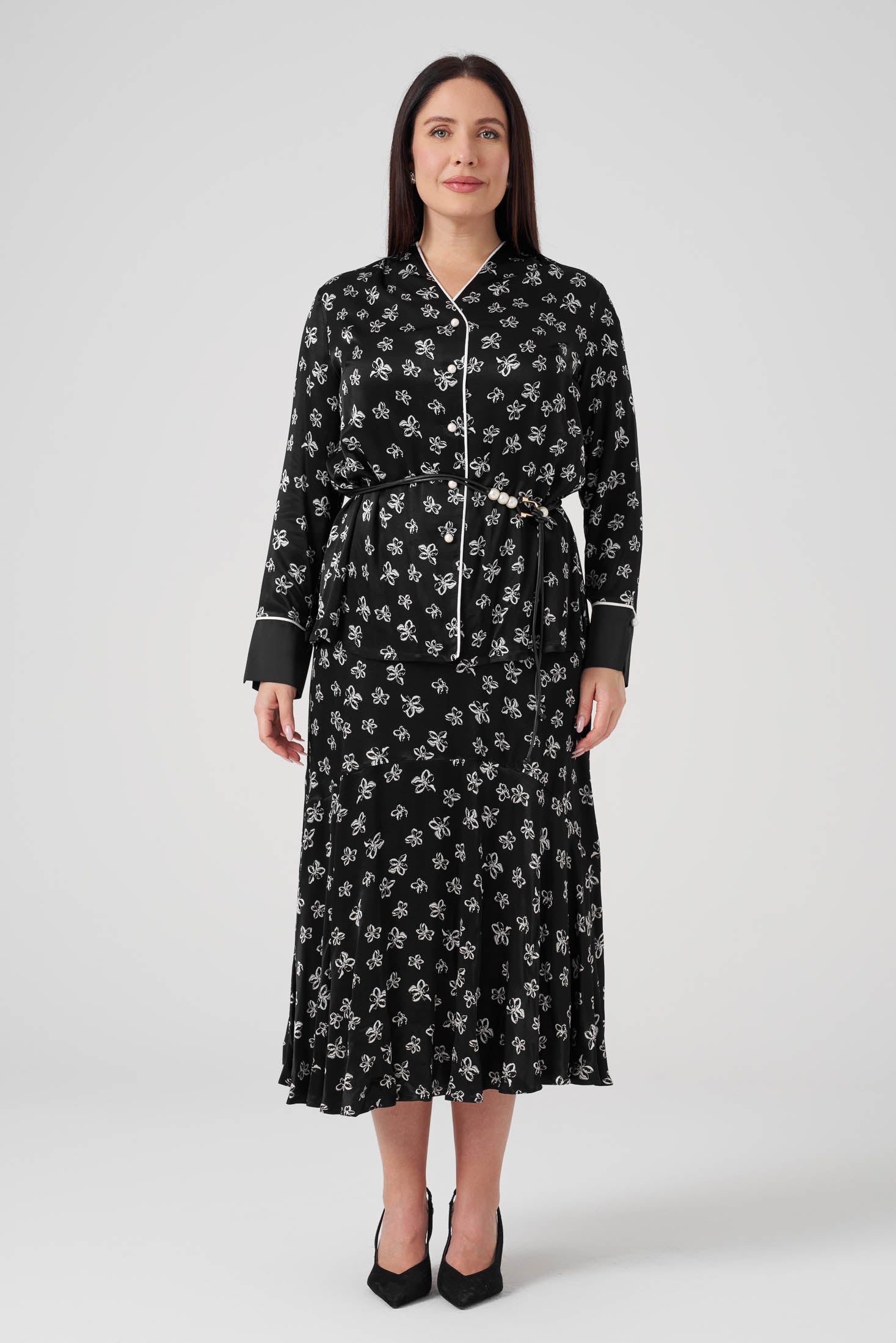 Çiçek Desenli Gömlek Etek Takım Siyah