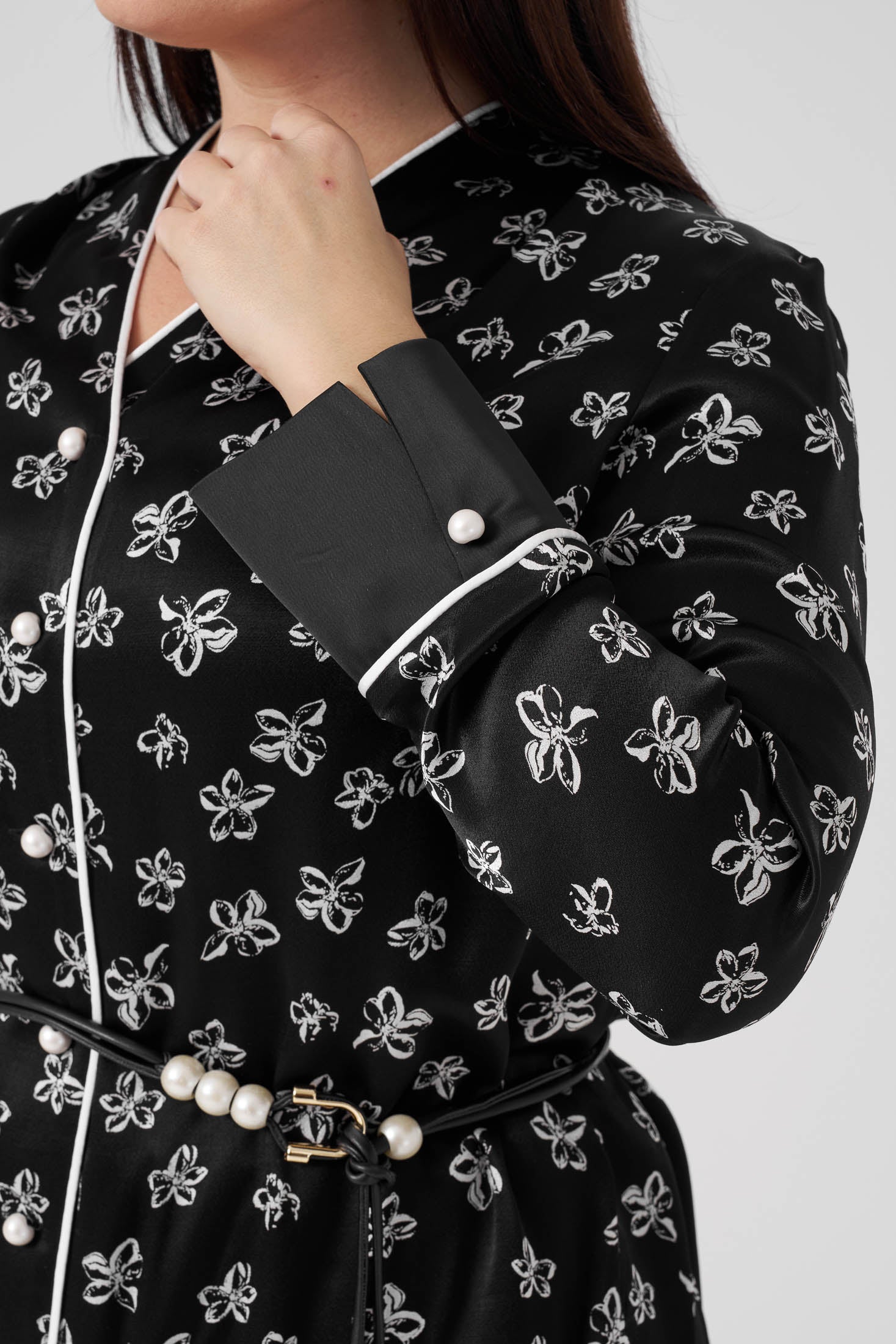 Çiçek Desenli Gömlek Etek Takım Siyah