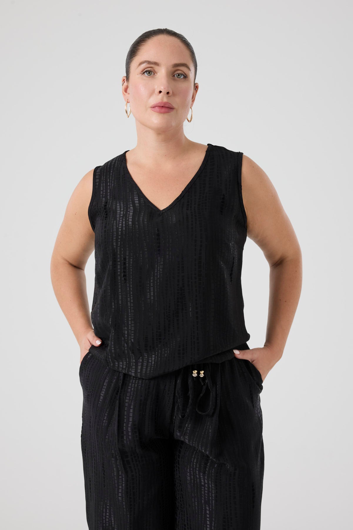 Jakarlı Floş Viskon Üçlü Takım Siyah