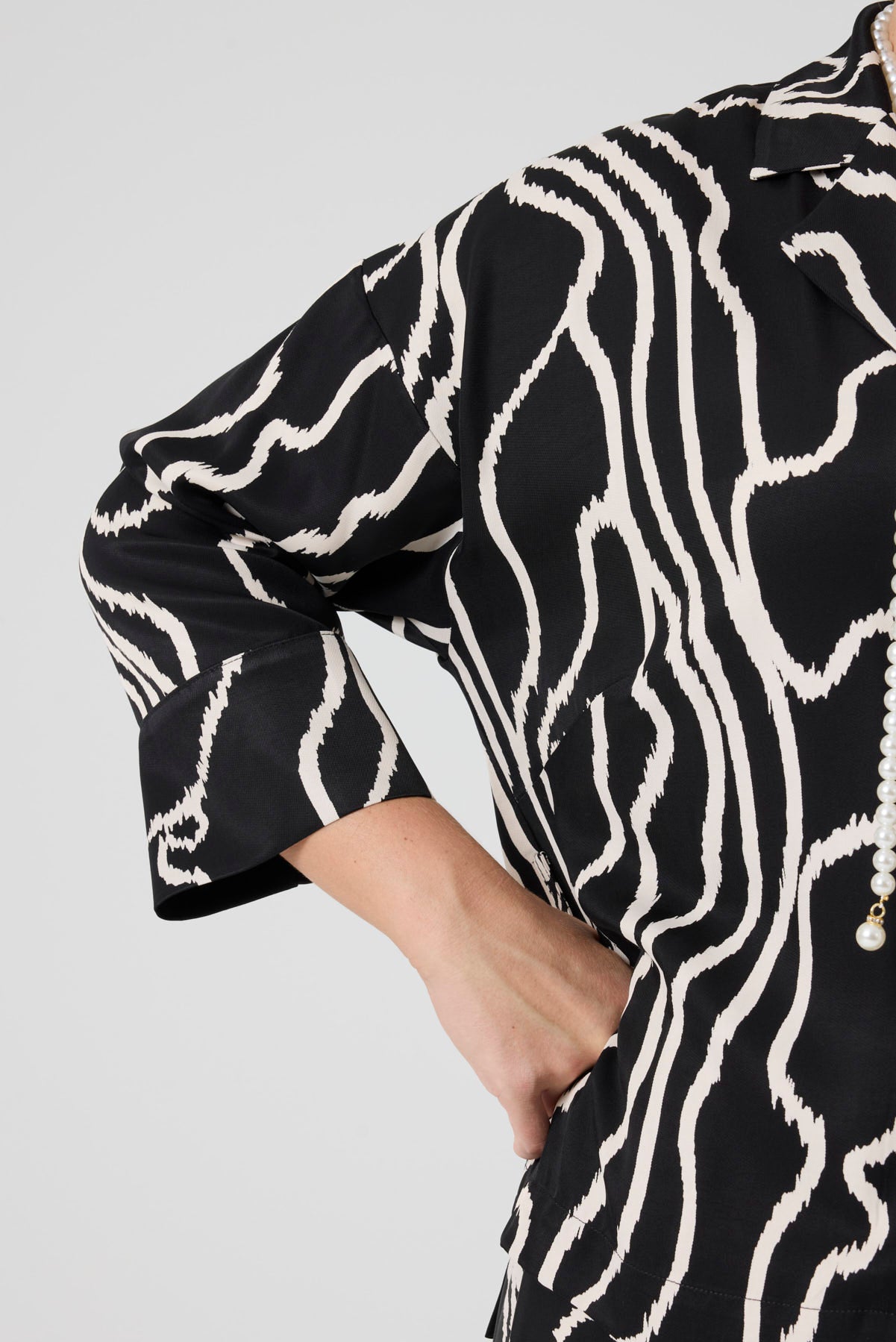 Desenli Üçlü Takım Siyah