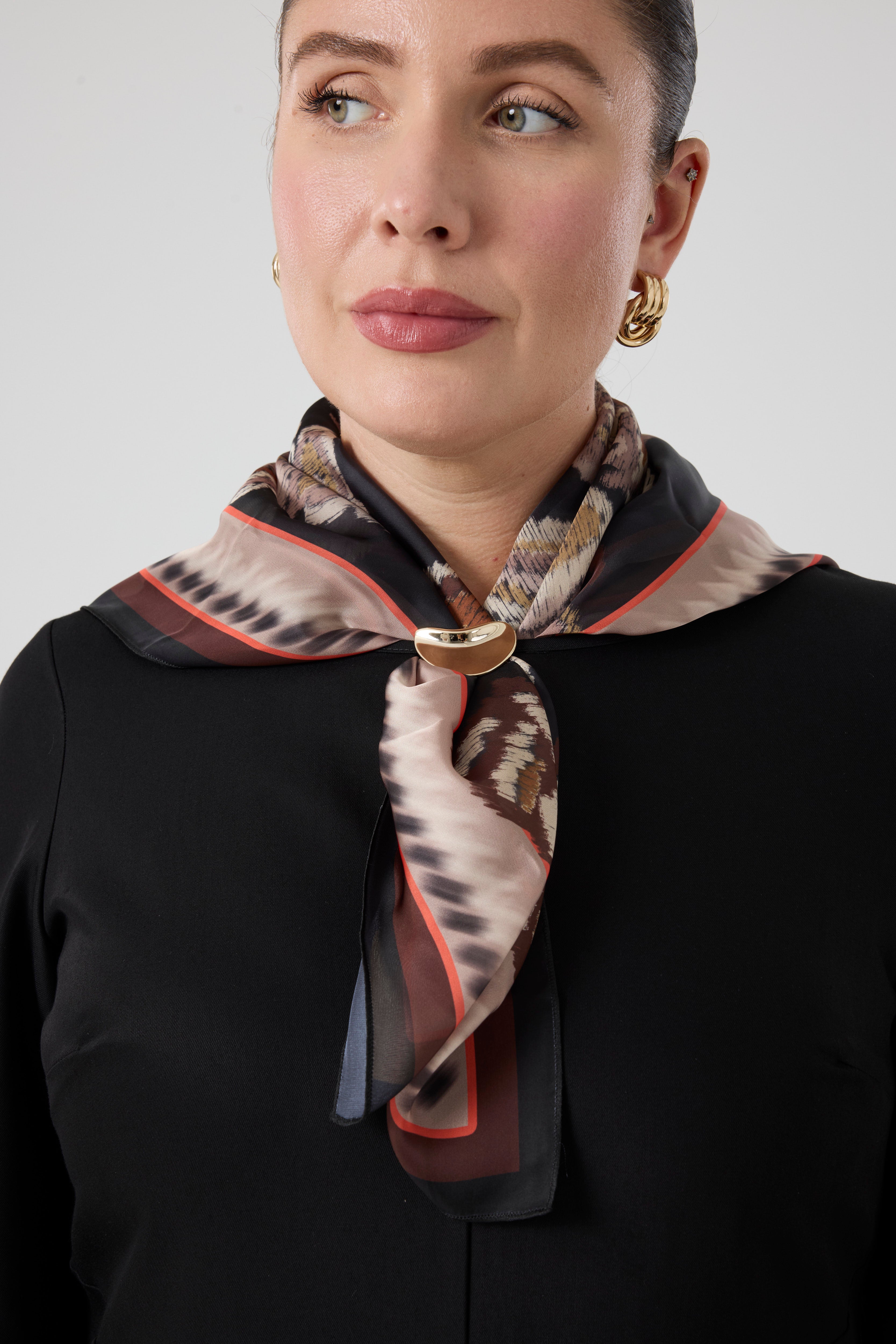 Fularlı Viskon Elbise Siyah