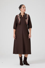 Fularlı Viskon Elbise Kahve