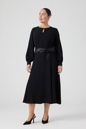 Saten Kemerli Kloş Elbise Siyah