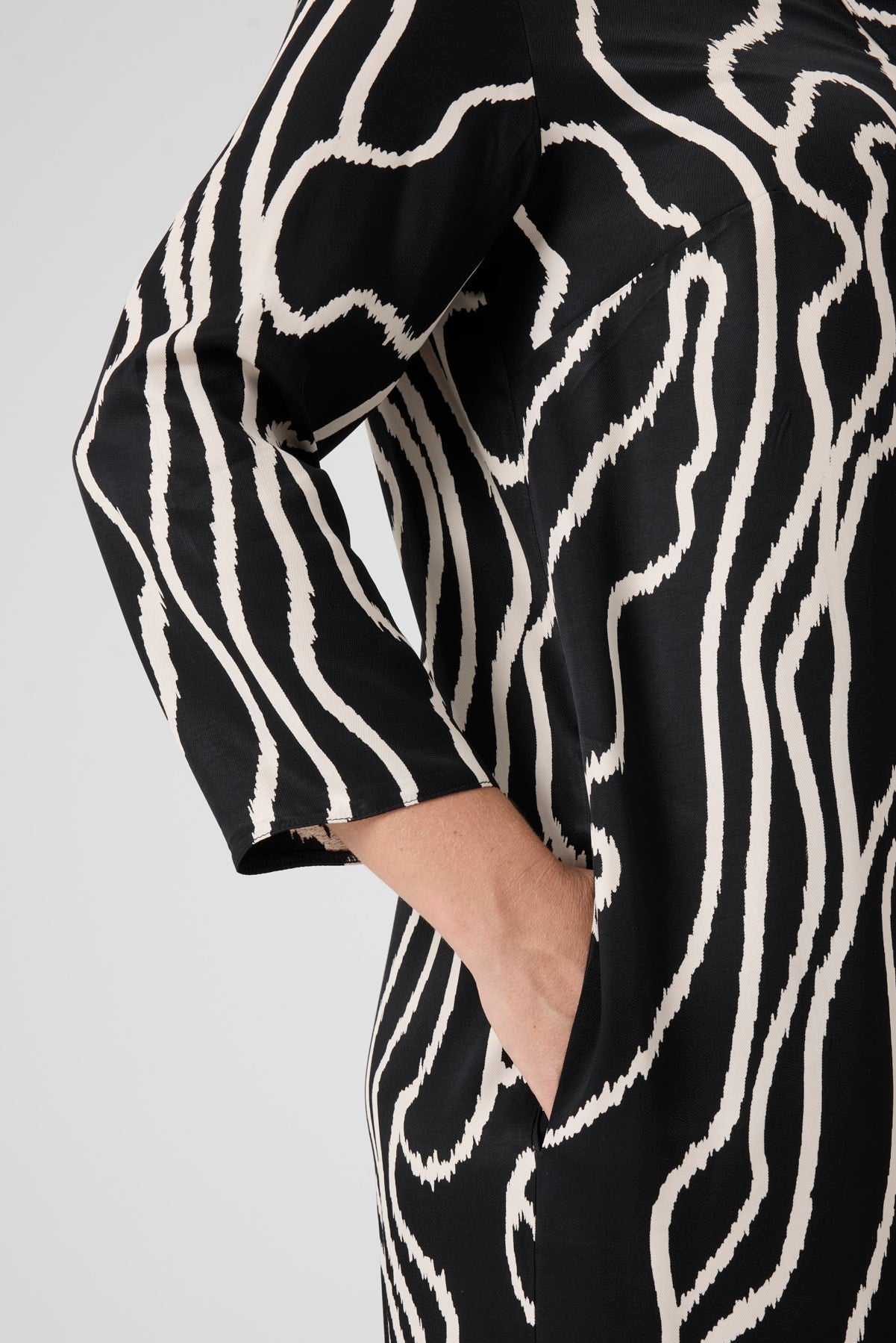 Desenli Rahat Elbise  Siyah