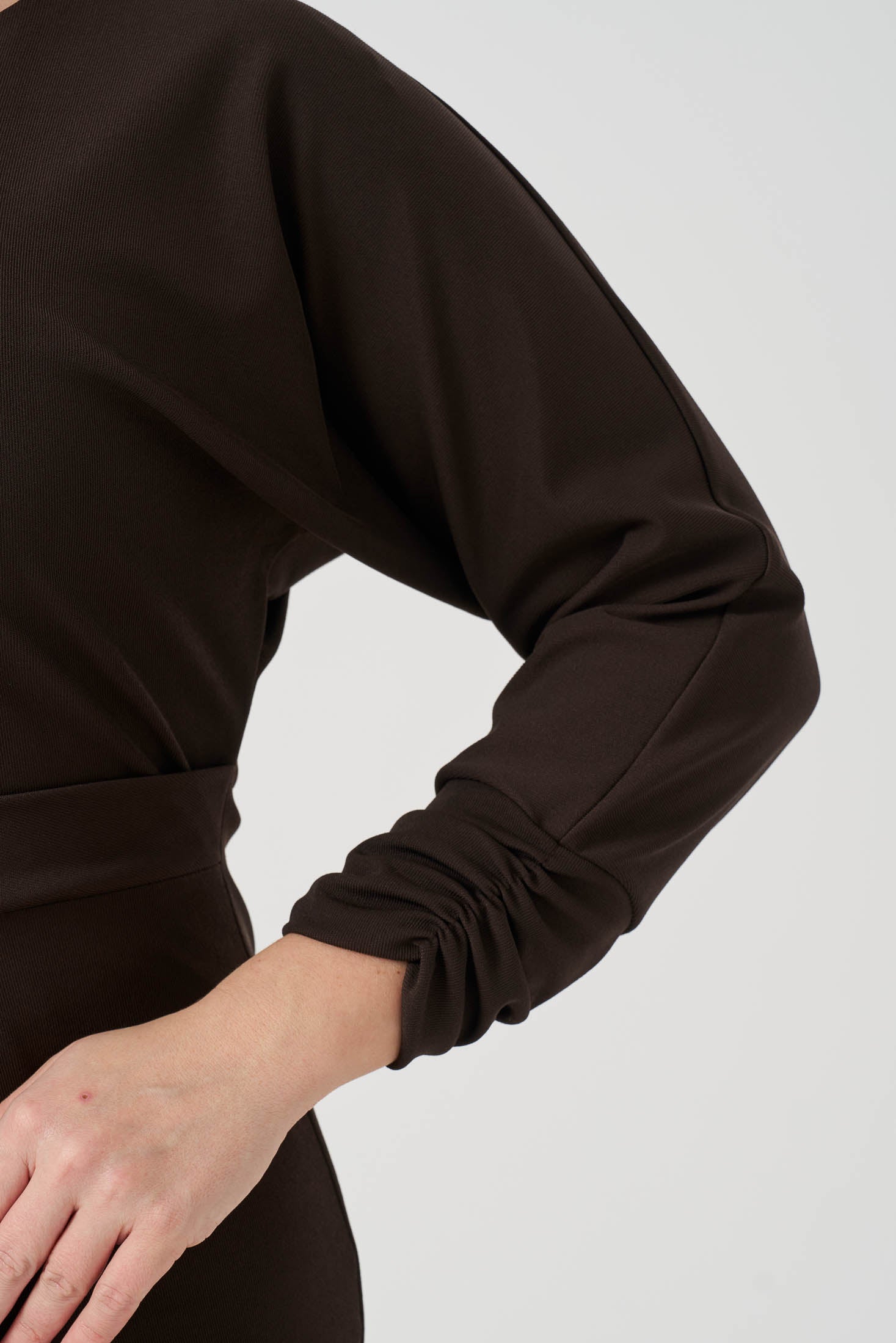 Büzgü Detaylı Elbise Kahve