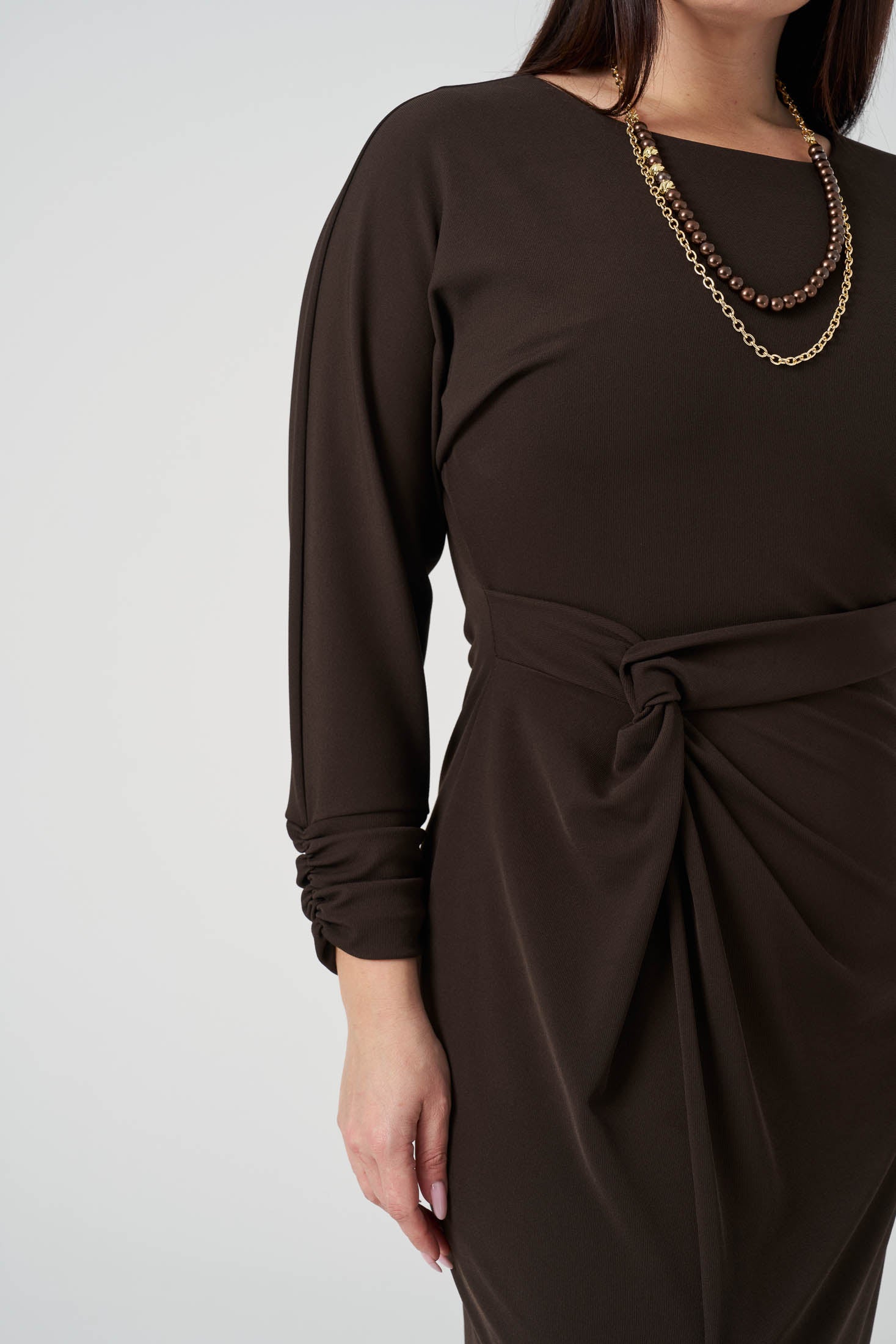 Büzgü Detaylı Elbise Kahve