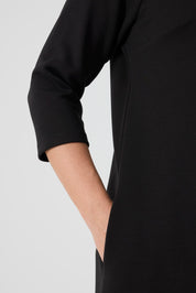 Yakası İşlemeli Örme Rahat Elbise Siyah