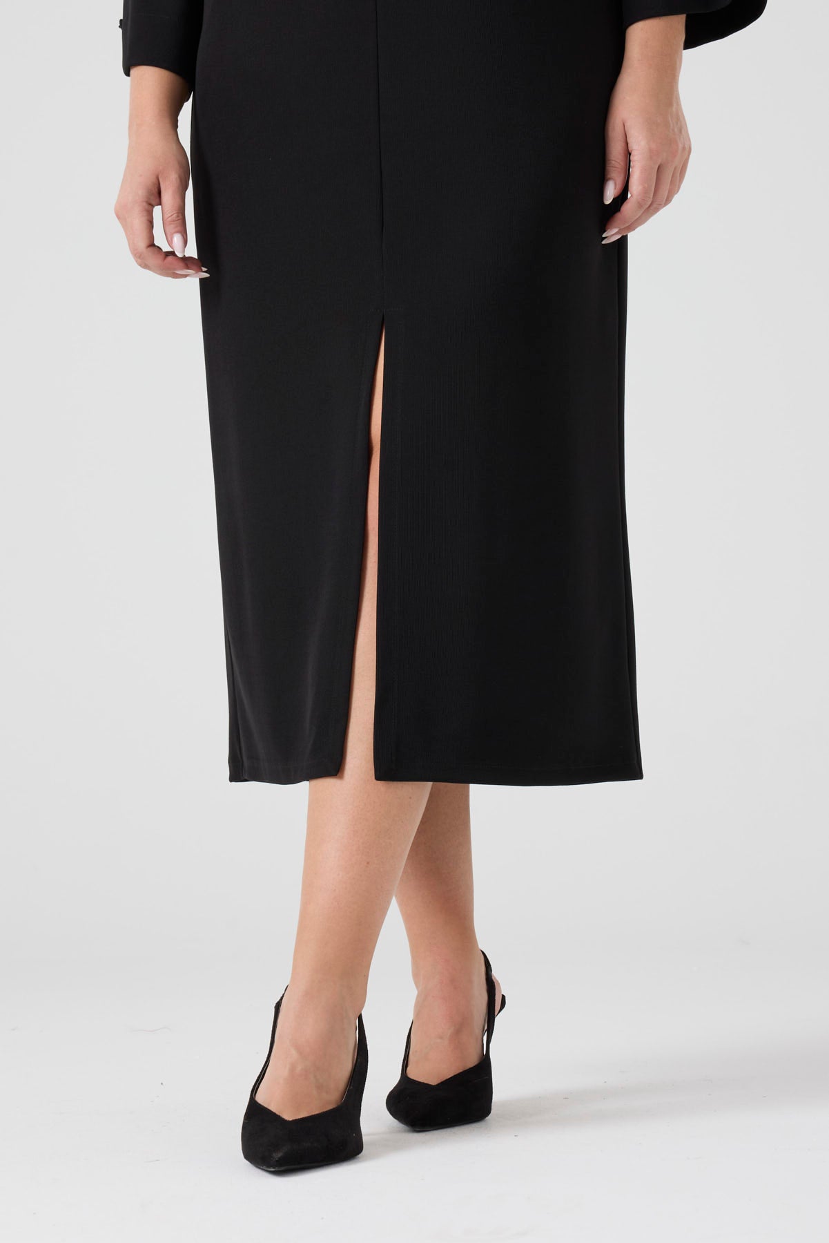 İşleme Deteylıı Rahat Elbise Siyah