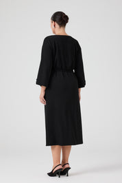 İşleme Deteylıı Rahat Elbise Siyah