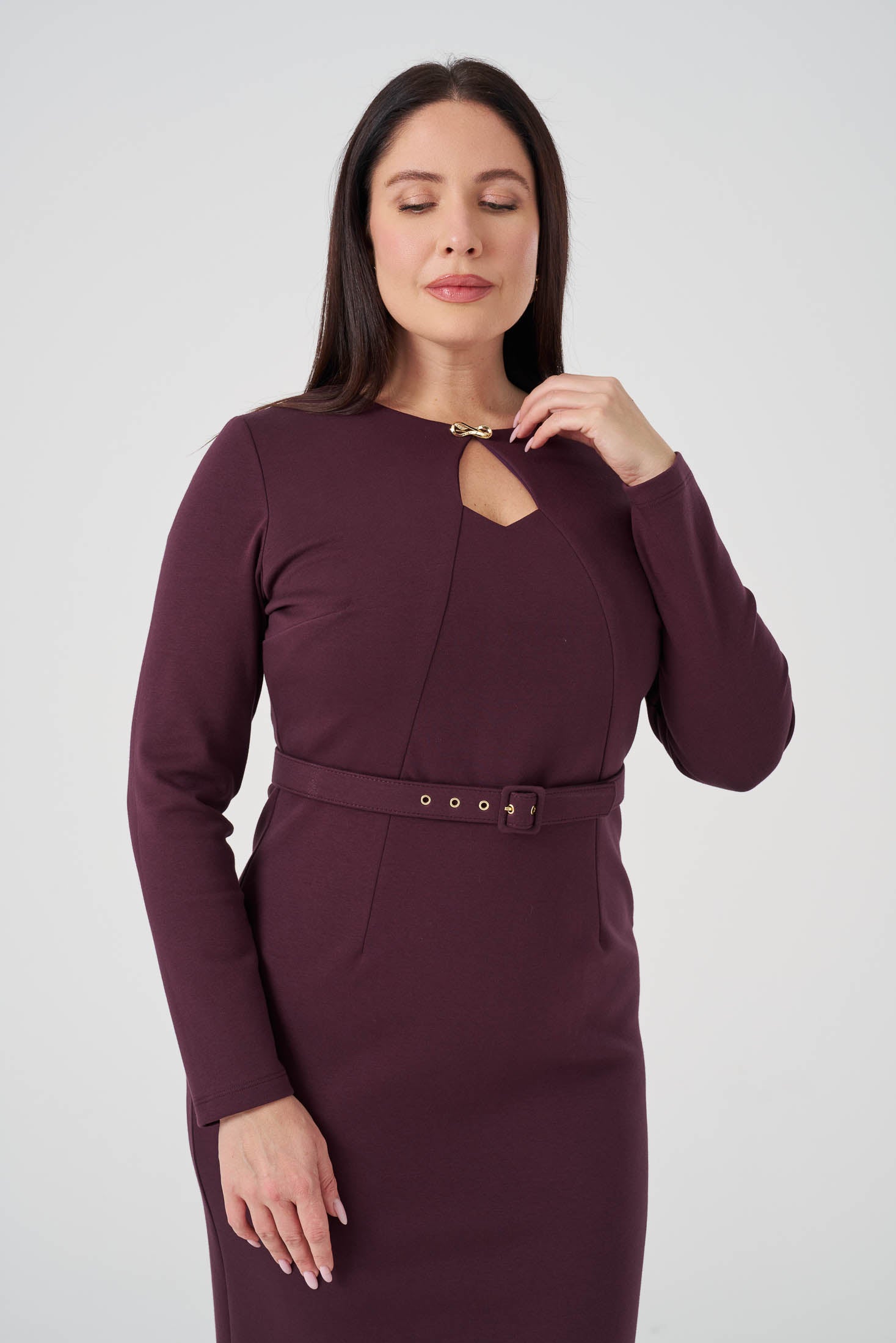 Yakası Pencere Detaylı Elbise Bordo