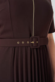 Piliseli Fermuarlı Elbise Kahve