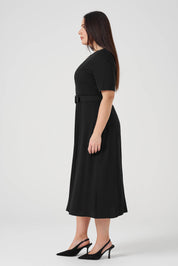 Piliseli Fermuarlı Elbise Siyah