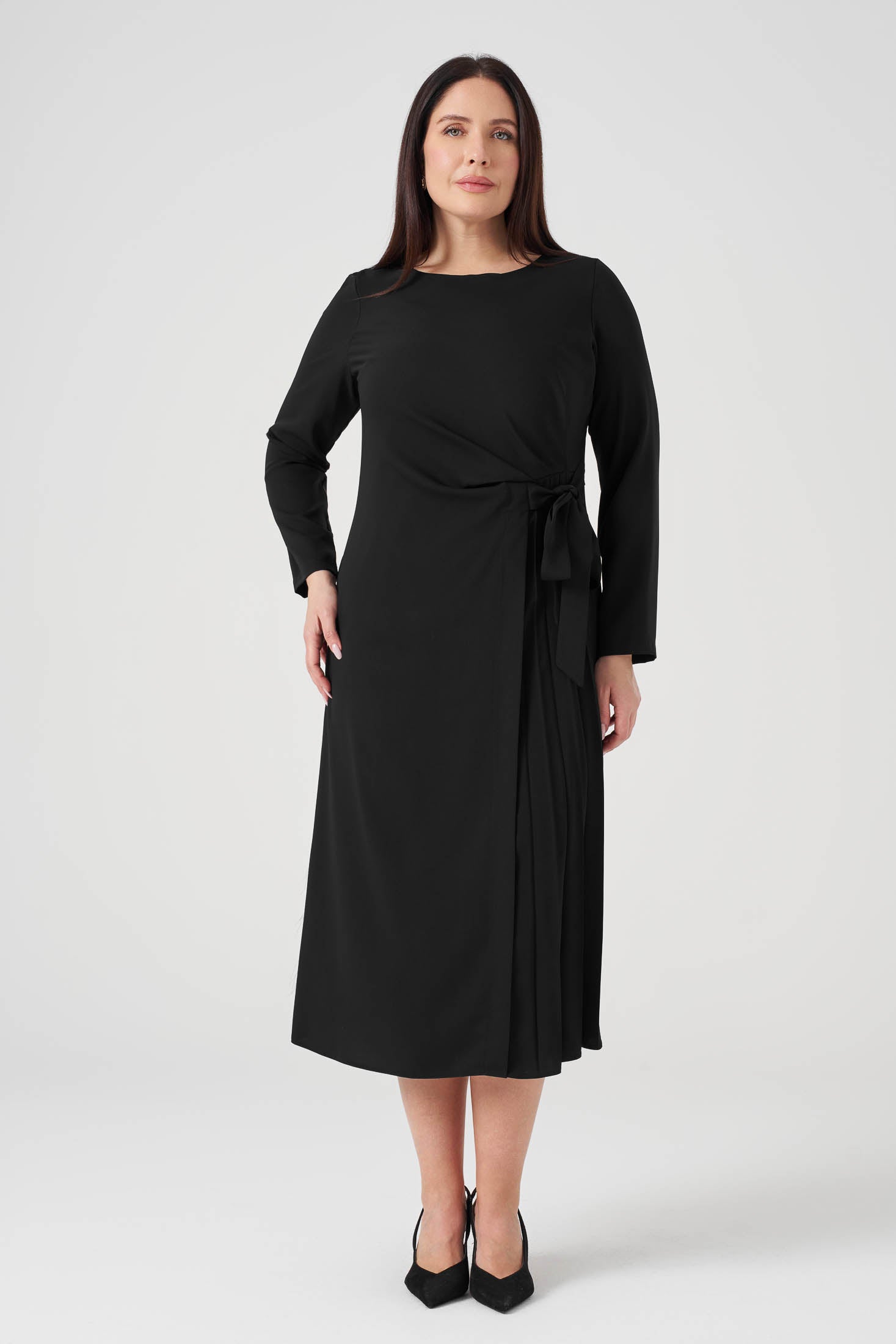 Yandan Bağlamalı Pilise Detaylı Elbise Siyah