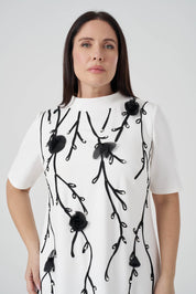 Nakış ve İşleme Detaylı Elbise Ekru