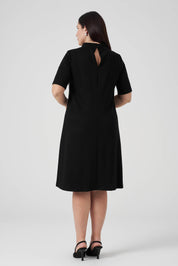 Nakış ve İşleme Detaylı Elbise Siyah