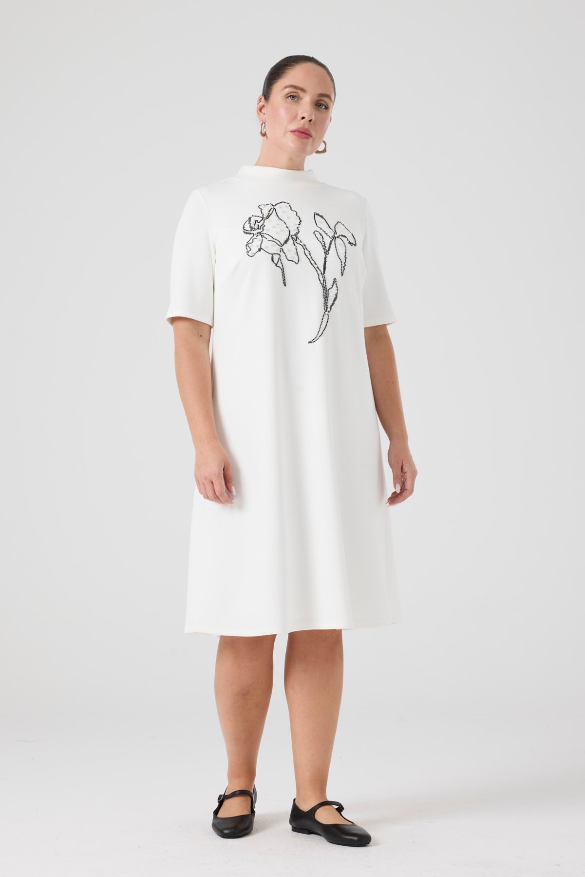 Nakışlı Örme Elbise Ekru