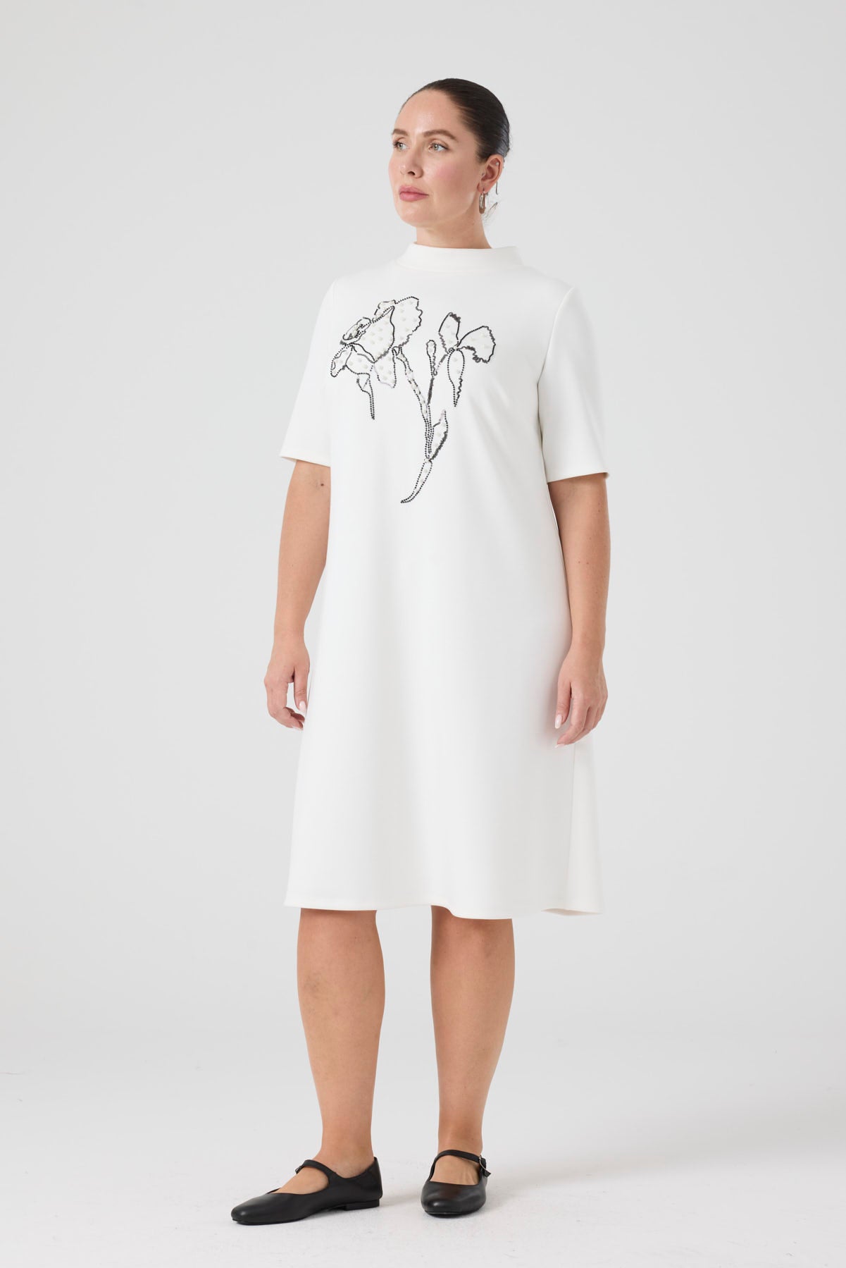 Nakışlı Örme Elbise Ekru