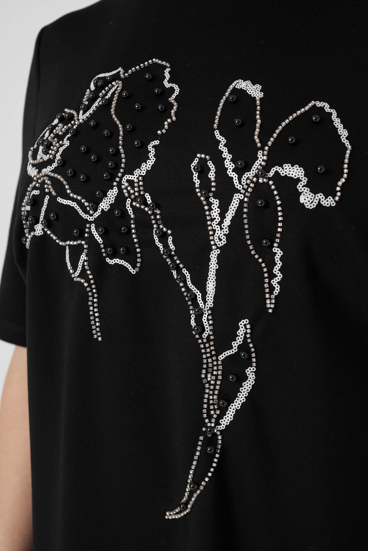 Nakışlı Örme Elbise Siyah