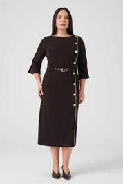 Düğme ve Biye Detaylı Kemerli Elbise Kahve