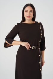 Düğme ve Biye Detaylı Kemerli Elbise Kahve