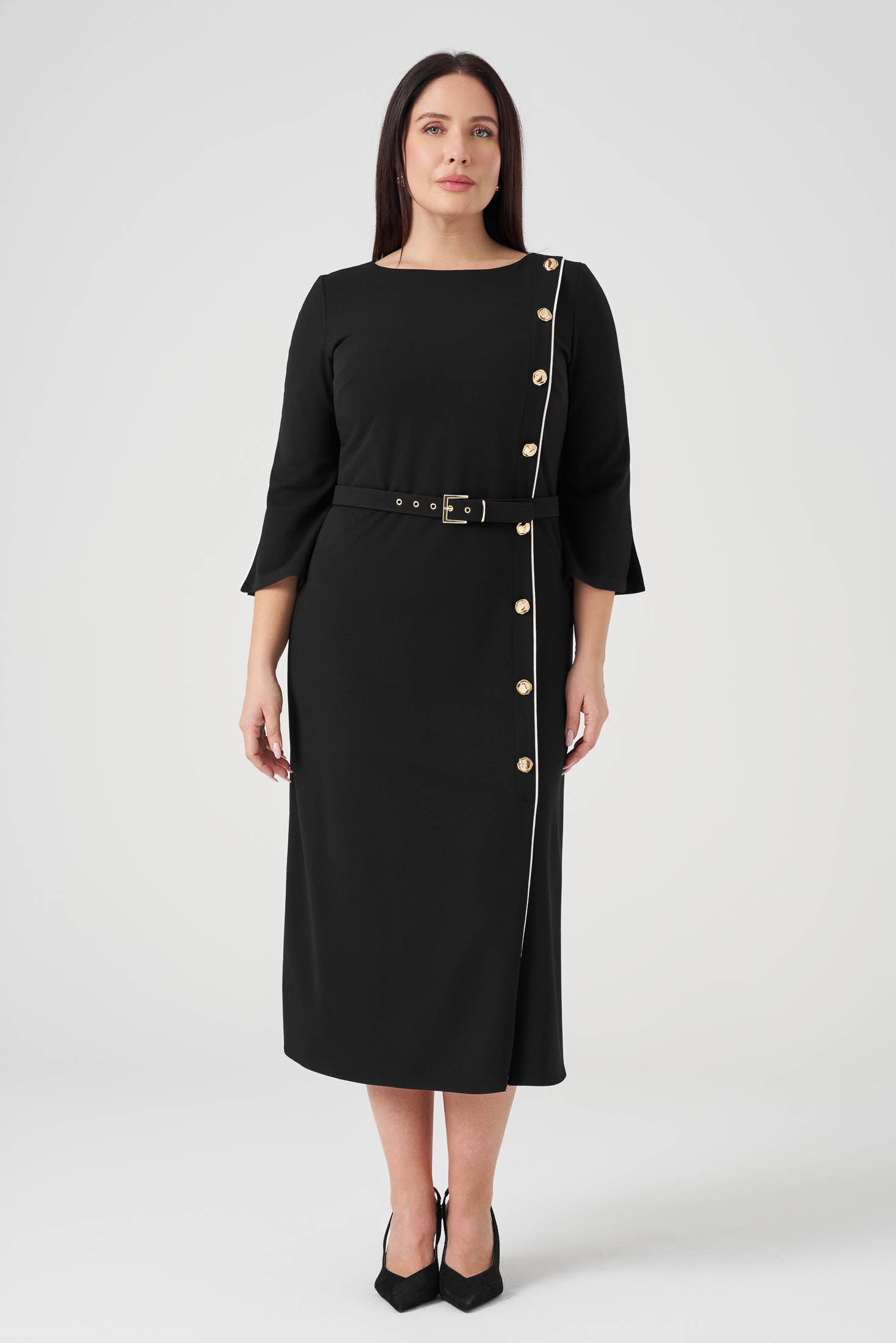 Düğme ve Biye Detaylı Kemerli Elbise Siyah