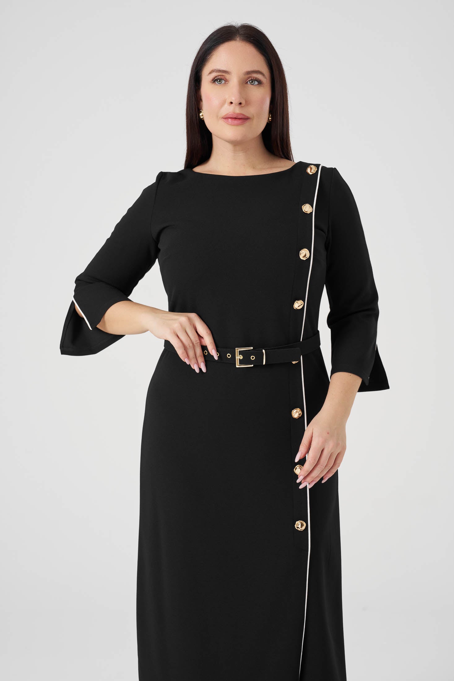 Düğme ve Biye Detaylı Kemerli Elbise Siyah