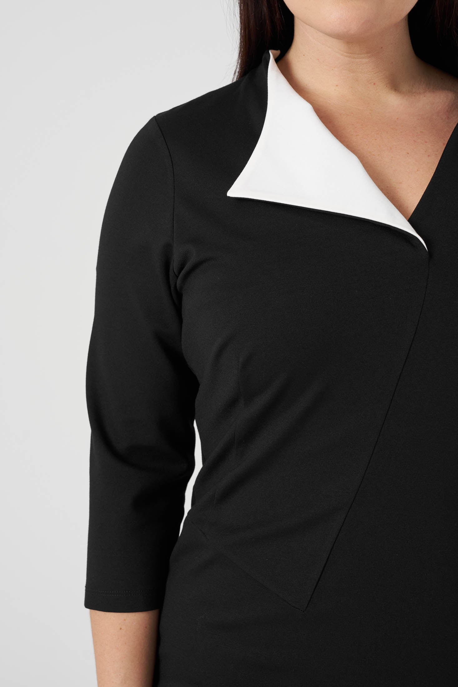 Ekru Garnili Fit Elbise Siyah