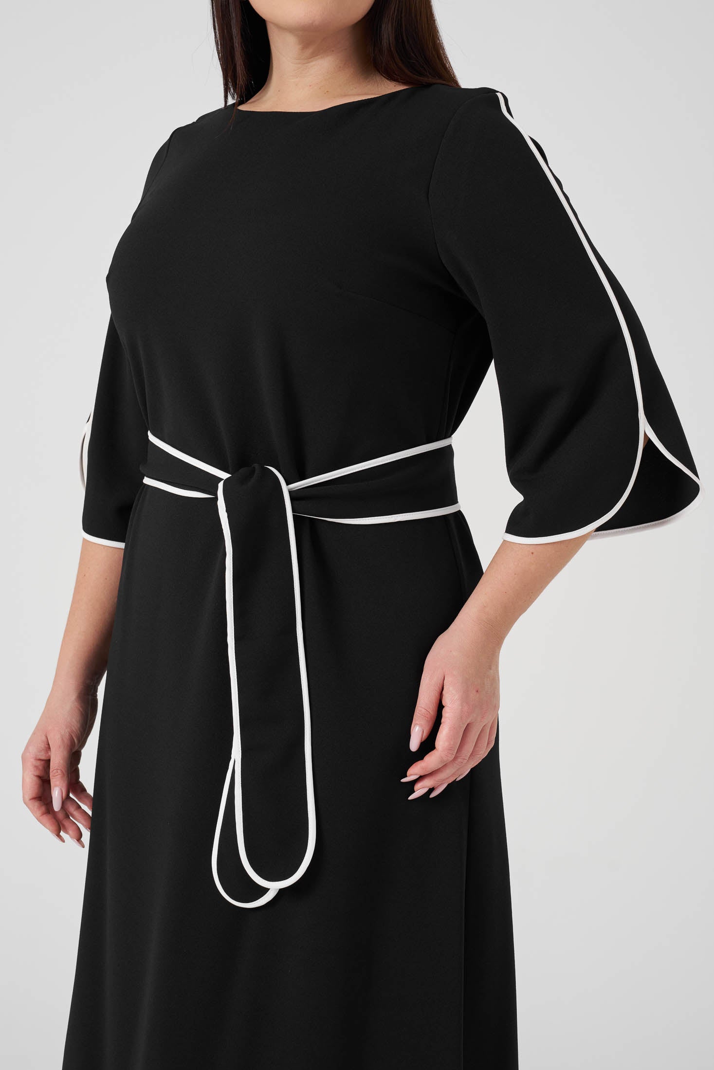 Kontrast  Biyeli Örme Elbise Siyah