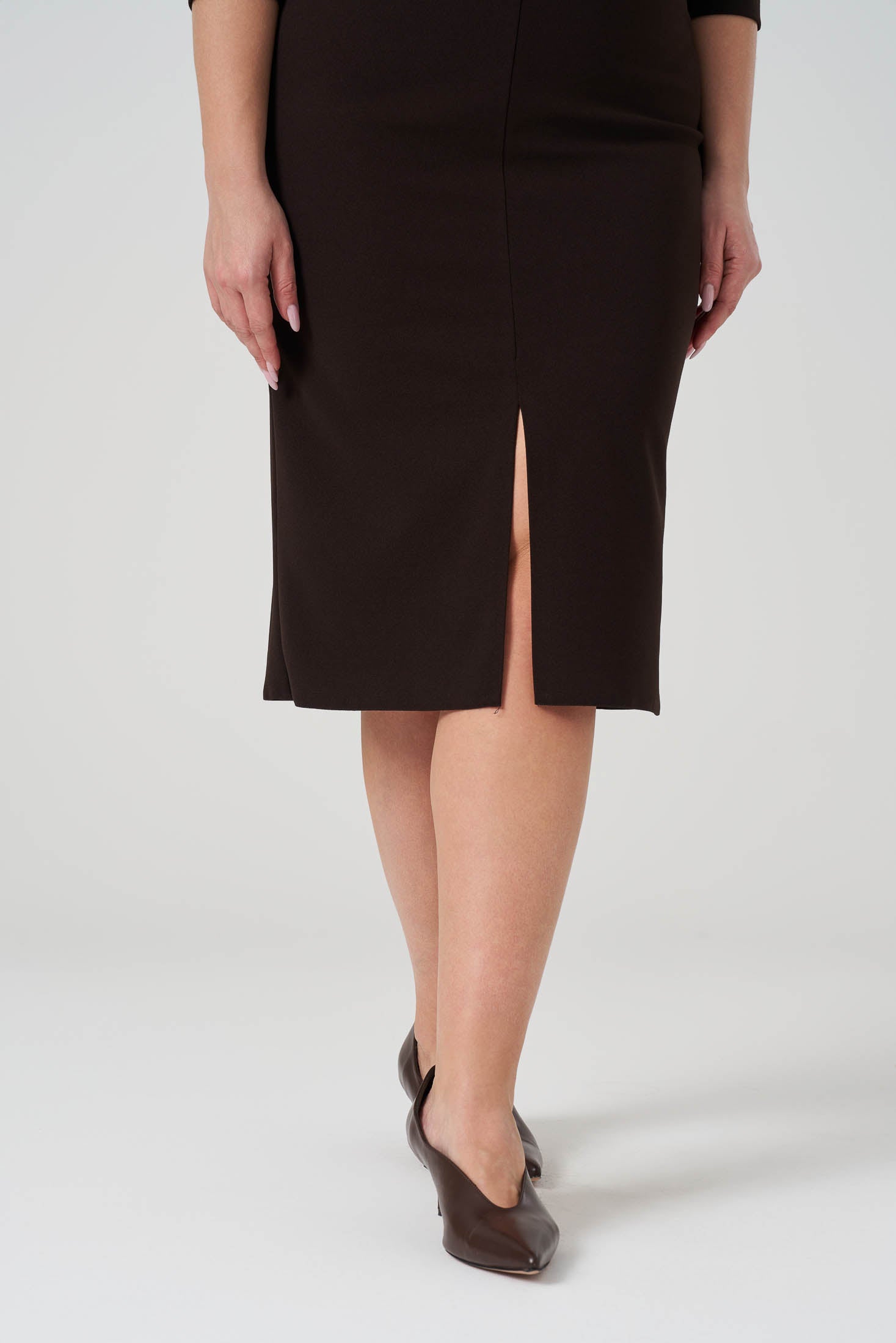 Yaka Detaylı işlemeli Elbise Kahve