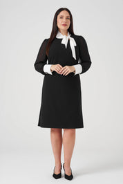 Yakası Fularlı Örme Elbise Siyah