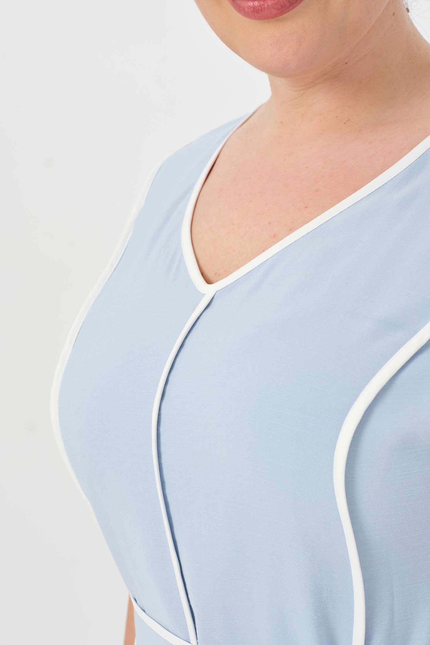 Şerit Detaylı Tensel Elbise Mavi