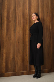 Eteği Piliseli Elbise Siyah