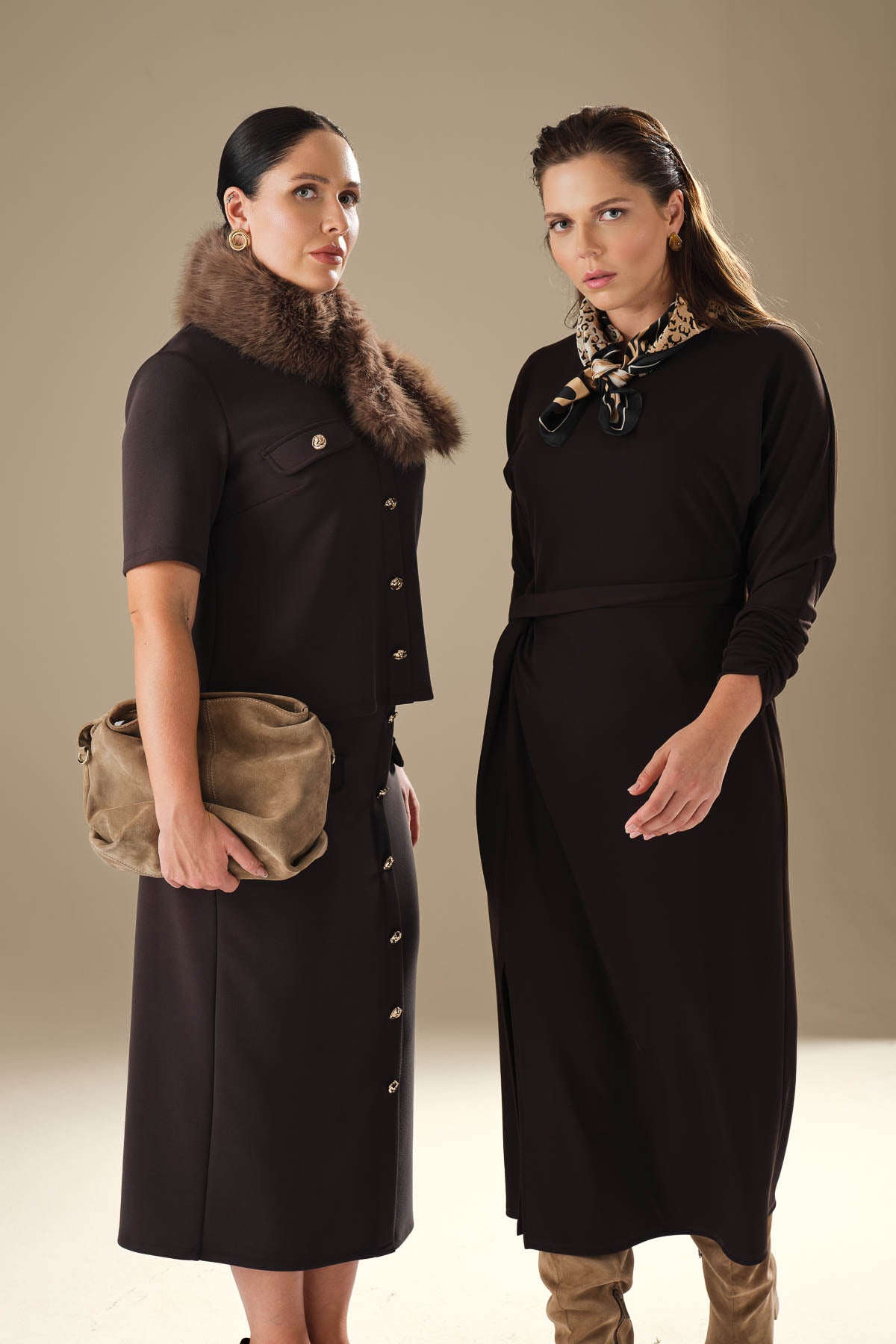 Büzgü Detaylı Elbise Kahve