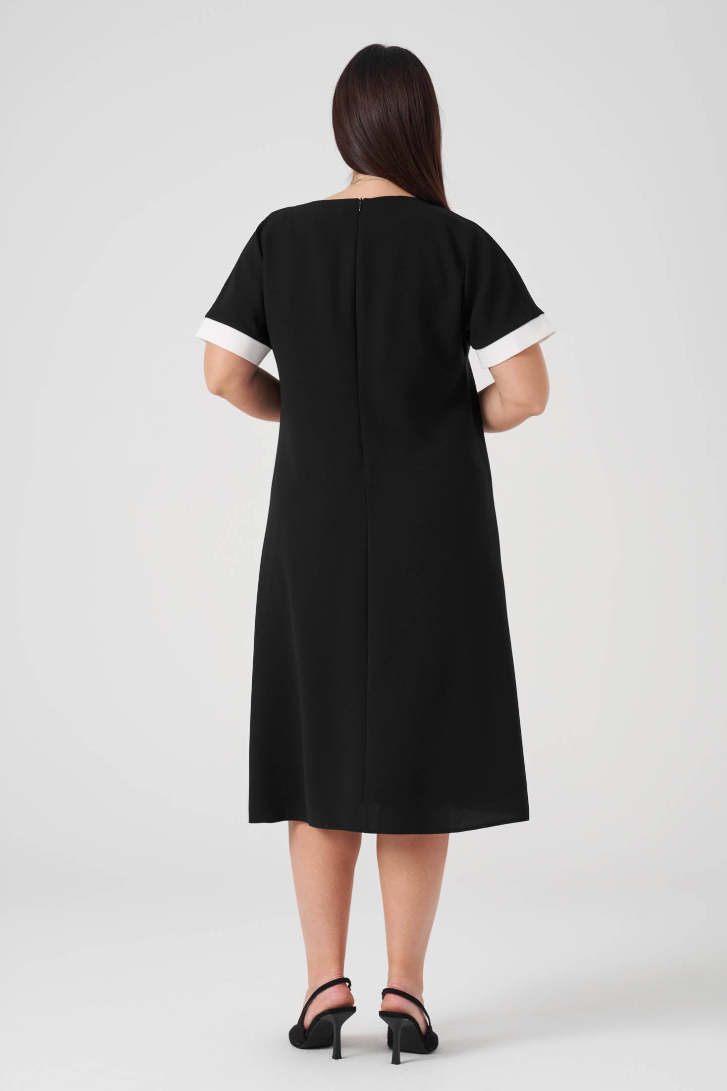 Kontrast  Biyeli Örme Elbise Siyah